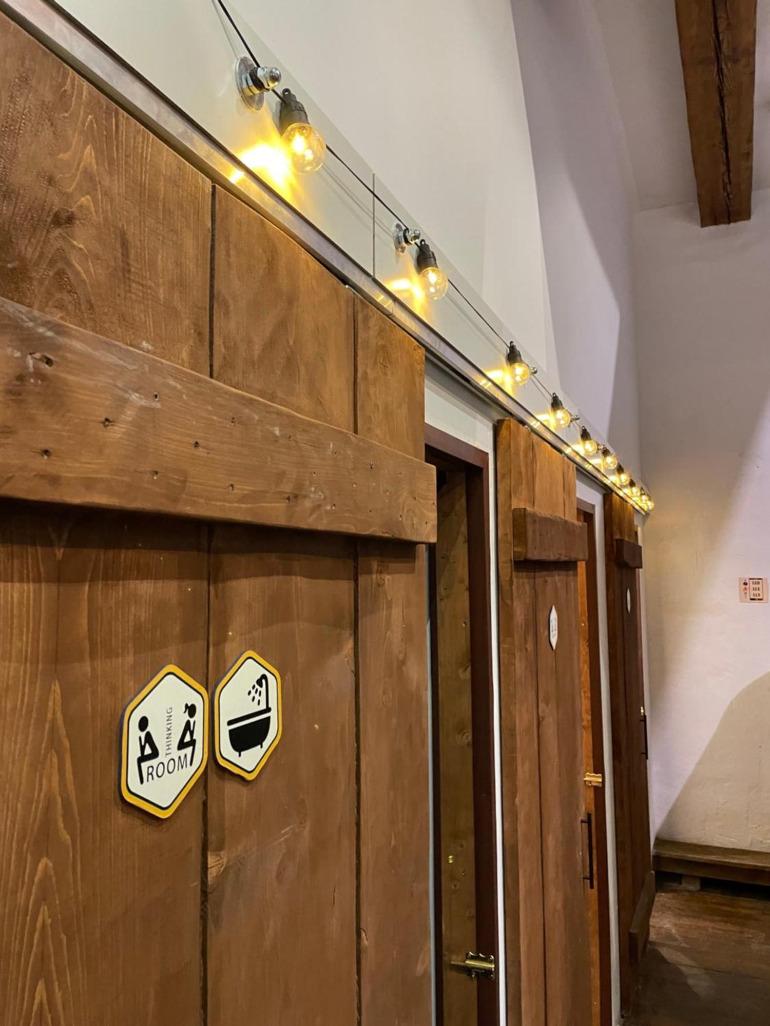 Khách sạn Urban Glamping *